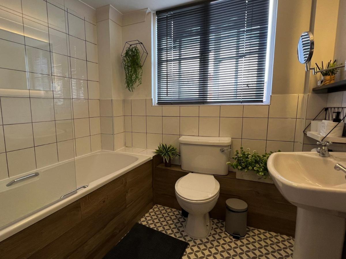 קנטרבורי Westgate Garden Riverside מראה חיצוני תמונה